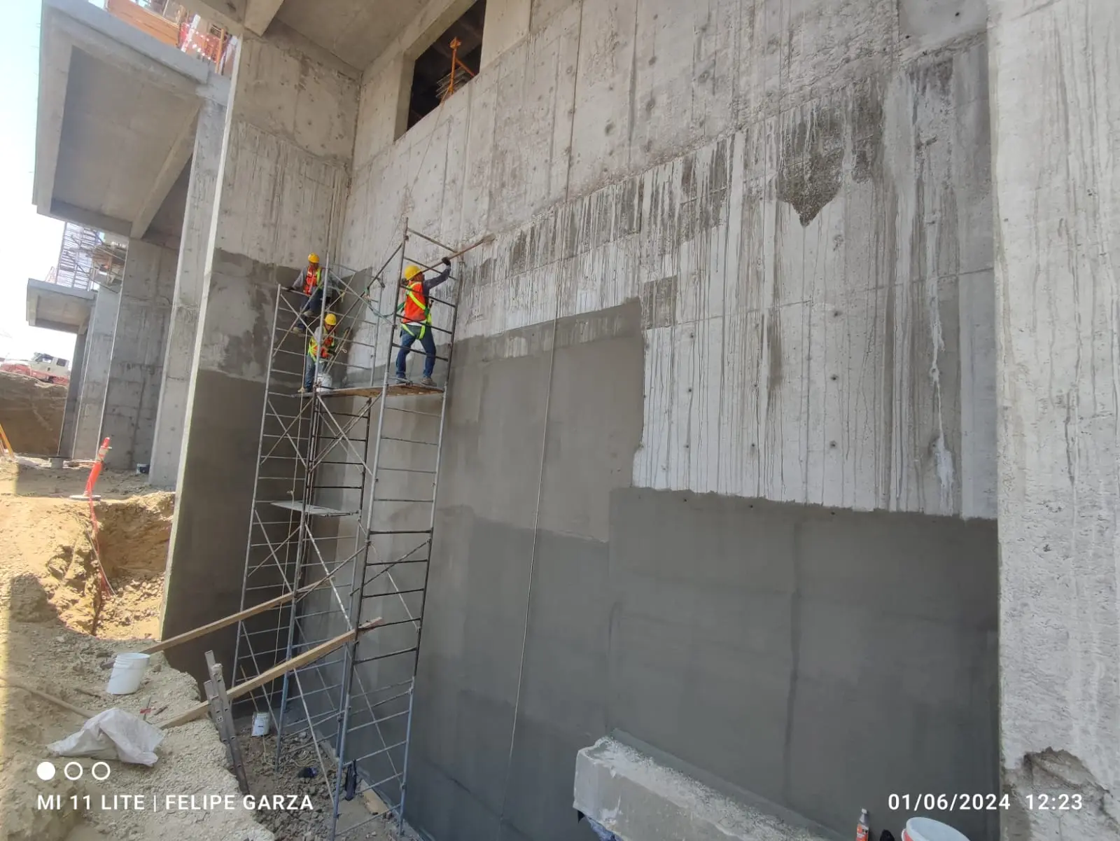 Foto de instalación en pared vertical